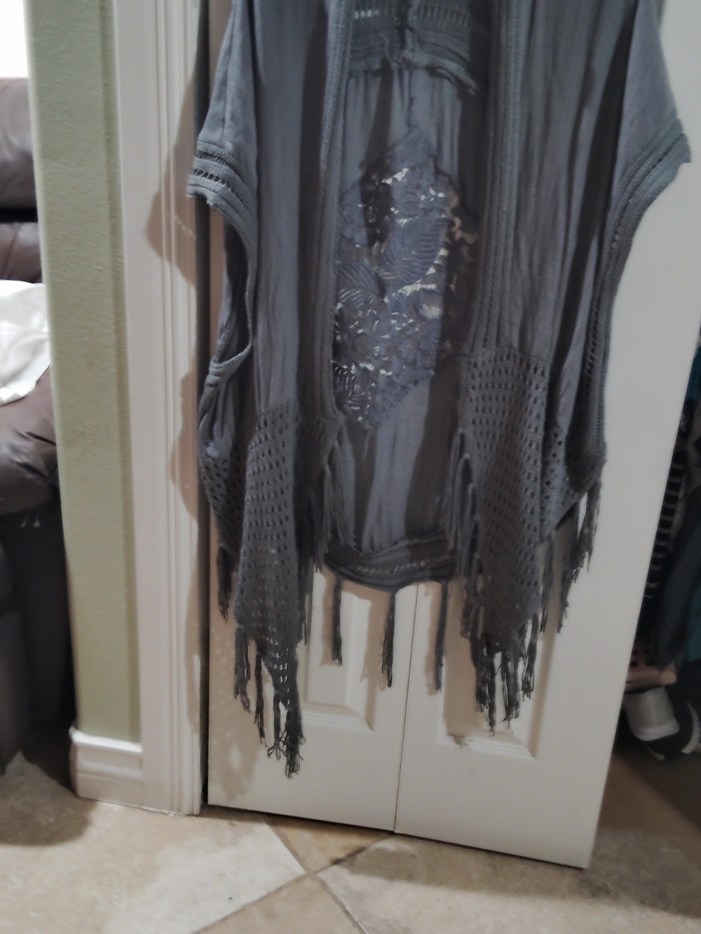 Women's Gray Fringe Crochet Kimono Top